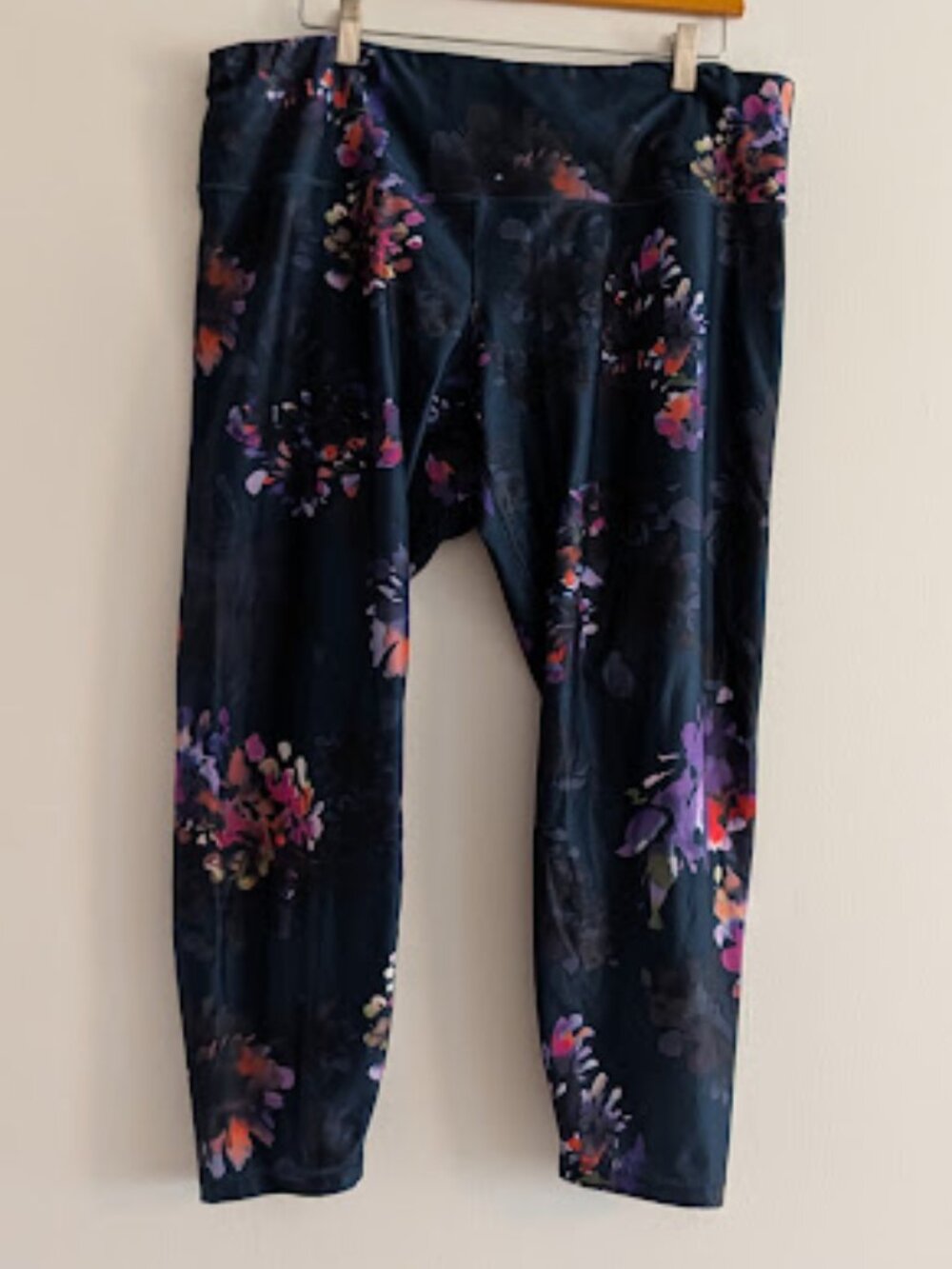 RBX Navy Blue Floral 7/8 Length Leggings Size 2X